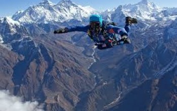 SKY DIVING